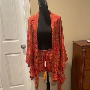 Elegant Red Paisley Women's Pajama Set